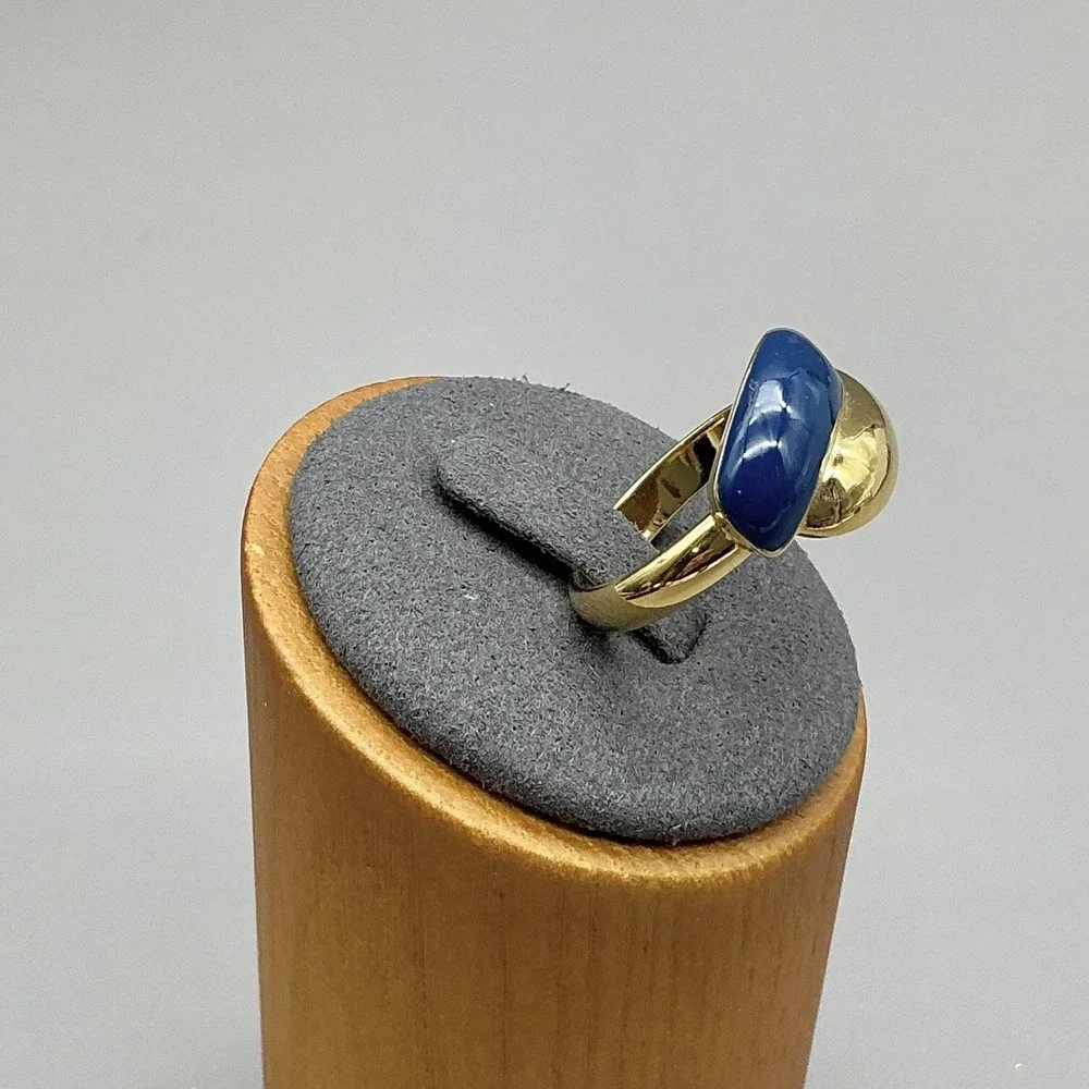 Ring Size 8 Gold Tone Blue Cabochon Bypass Dome Cocktail Womens Fashion Ring